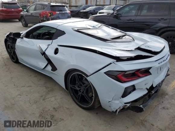2021 Chevrolet Corvette 2LT with VIN 1G1YB2D49M5110438, listed as a Copart auction lot 47824815 with 18,313 mi miles and Salvage Title. Bid and sale history available at carsss.com. Image 2.