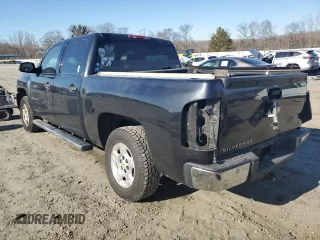 2009 Chevrolet Silverado 1500 LT with VIN 3GCEC23J69G224153, listed as a Copart auction lot 46581485 with 131,773 mi miles and Salvage Title. Bid and sale history available at carsss.com. Image 2.