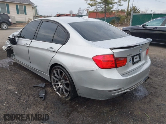 2013 BMW 3 Series 335i xDrive with VIN WBA3B9G52DNR90099, listed as a IAAI auction lot 41195265 with 116,320 mi miles and . Bid and sale history available at DreamBid. Image 3.