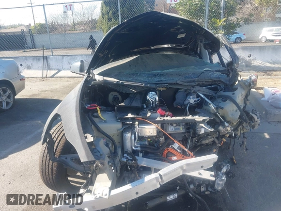 2024 Tesla Model Y Performance with VIN 7SAYGDEF7RF021464, listed as a IAAI auction lot 41225432 with Not Provided miles and . Bid and sale history available at DreamBid. Image 11.