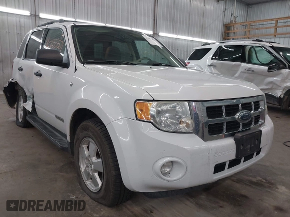 2008 Ford Escape XLT z VIN 1FMCU93108KB04610, wystawiony jako IAAI lot #42453521 z przebiegiem 186 306 mil mil oraz . Historia ofert i sprzedaży dostępna na DreamBid. Obrazek 1.