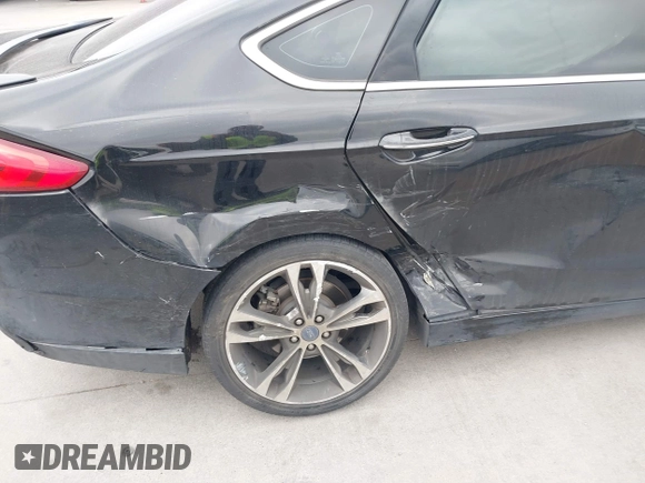 2017 Ford Fusion Titanium with VIN 3FA6P0K9XHR187444, listed as a IAAI auction lot 41753374 with 88,029 mi miles. Bid and sale history available at carsss.com. Image 17.