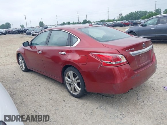 2013 Nissan Altima SL with VIN 1N4BL3AP3DC125629, listed as a IAAI auction lot 42542570 with 144,126 mi miles and . Bid and sale history available at DreamBid. Image 3.