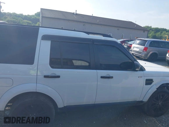 2014 Land Rover LR4 HSE с VIN SALAG2V60EA724693, выставлен на аукционе IAAI как лот 42586015 с пробегом 142 216 миль миль и . История ставок и продаж доступна на DreamBid. Изображение 13.