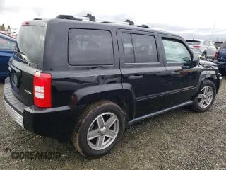 2007 Jeep Patriot Limited с VIN 1J8FF48W07D322321, выставлен на аукционе Copart как лот 45244725 с пробегом 151 451 миль миль и Списание • Salvage title. История ставок и продаж доступна на DreamBid. Изображение 3.