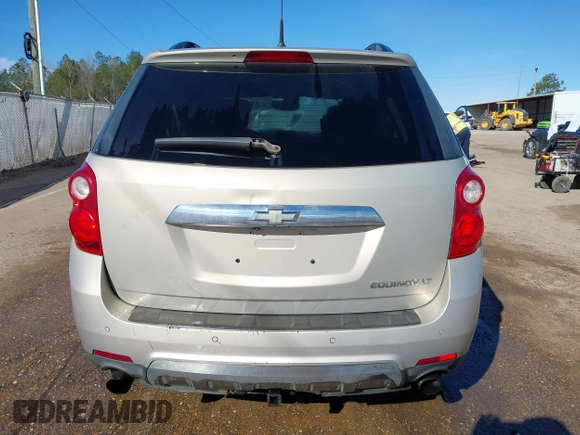 2010 Chevrolet Equinox LT w/2LT with VIN 2CNFLPEY6A6211880, listed as a IAAI auction lot 41694572 with 317,775 mi miles. Bid and sale history available at carsss.com. Image 16.