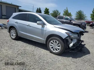 2017 Acura RDX z VIN 5J8TB3H37HL016053, wystawiony jako Copart lot #60359975 z przebiegiem 47 264 mil mil oraz Szkoda całkowita • Salvage title. Historia ofert i sprzedaży dostępna na DreamBid. Obrazek 4.