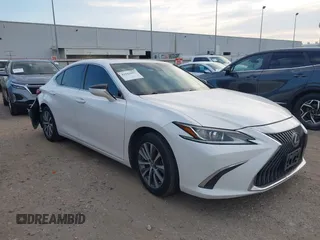 2020 Lexus ES 350 with VIN 58ADZ1B12LU074816, listed as a IAAI auction lot 42163025 with 112,060 mi miles and . Bid and sale history available at DreamBid. Image 1.