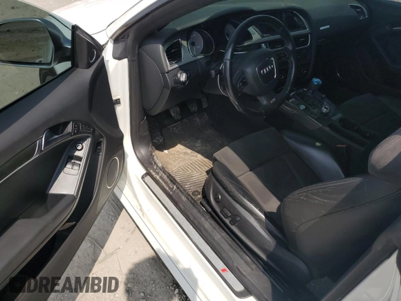 2008 Audi S5 with VIN WAURV78T38A030872, listed as a Copart auction lot 68735304 with 120,931 mi miles and Salvage Title. Bid and sale history available at carsss.com. Image 8.