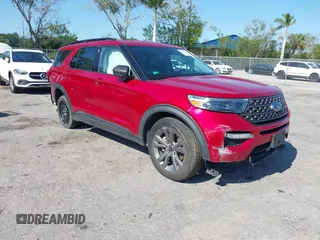 2021 Ford Explorer XLT z VIN 1FMSK7DH3MGB50785, wystawiony jako IAAI lot #42018105 z przebiegiem 119 781 mil mil oraz . Historia ofert i sprzedaży dostępna na DreamBid. Obrazek 1.