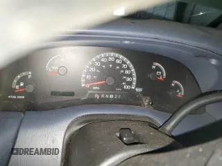 2000 Ford F-150 XL с VIN 1FTPF17L1YKA92061, выставлен на аукционе Copart как лот 66962304 с пробегом Не указан миль и Списание • Salvage title. История ставок и продаж доступна на DreamBid. Изображение 9.