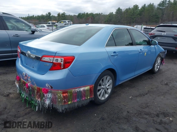 2013 Toyota Camry L with VIN 4T1BF1FK4DU686656, listed as a IAAI auction lot 41981637 with 106,642 mi miles. Bid and sale history available at carsss.com. Image 4.