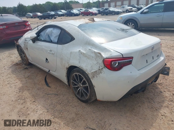 2017 Toyota 86 z VIN JF1ZNAA11H8703549, wystawiony jako IAAI lot #42007728 z przebiegiem 85 327 mil mil oraz . Historia ofert i sprzedaży dostępna na DreamBid. Obrazek 3.