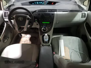 2010 Toyota Prius II with VIN JTDKN3DU0A0222354, listed as a Copart auction lot 52706135 with 211,027 mi miles and Salvage Title. Bid and sale history available at DreamBid. Image 8.