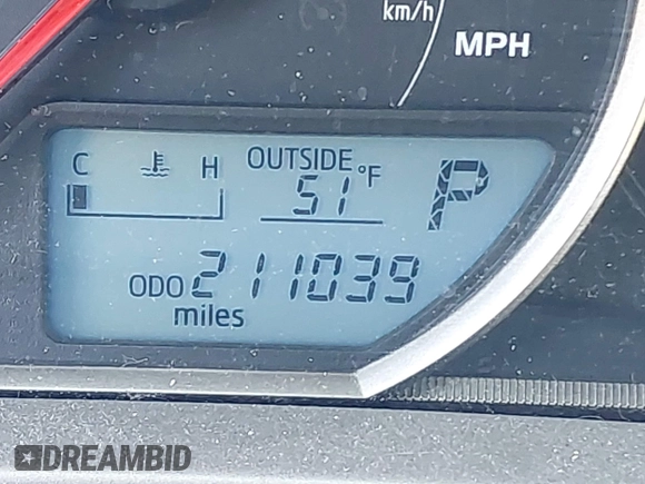 2014 Toyota RAV4 LE with VIN 2T3BFREV4EW136537, listed as a IAAI auction lot 42065728 with 211,039 mi miles and . Bid and sale history available at DreamBid. Image 16.
