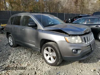 2013 Jeep Compass Sport with VIN 1C4NJCBB1DD283493, listed as a Copart auction lot 77812834 with 251,660 mi miles and Salvage Title. Bid and sale history available at carsss.com. Image 4.