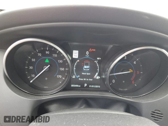 2017 Jaguar F-Pace 20d R-Sport with VIN SADCL2BN5HA086473, listed as a Copart auction lot 85121804 with 93,490 mi miles and Clean Title. Bid and sale history available at DreamBid. Image 9.