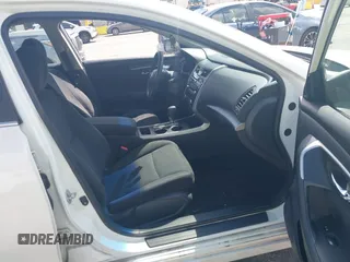 2015 Nissan Altima SL with VIN 1N4AL3APXFC136884, listed as a IAAI auction lot 41787571 with 149,190 mi miles and . Bid and sale history available at DreamBid. Image 5.