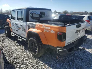 2022 Jeep Gladiator Willys with VIN 1C6HJTAG9NL146049, listed as a Copart auction lot 85444004 with Not provided miles and Salvage title. Bid and sale history available at DreamBid. Image 2.