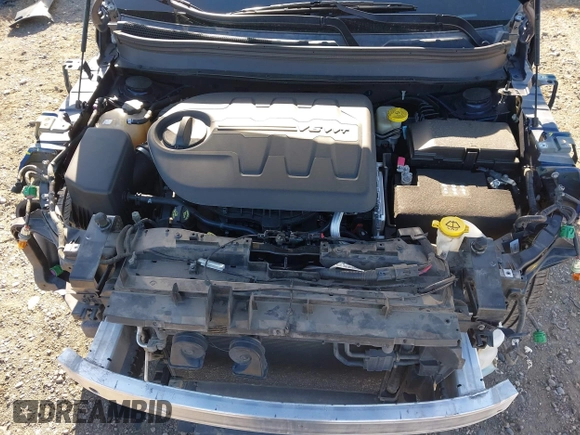 2016 Jeep Cherokee Latitude with VIN 1C4PJMCS1GW188728, listed as a IAAI auction lot 40656265 with 91,002 mi miles and . Bid and sale history available at DreamBid. Image 10.