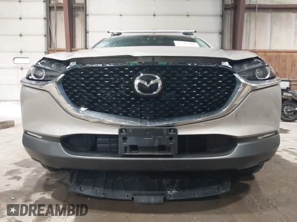 2024 Mazda CX-30 S Preferred with VIN 3MVDMBCM6RM609392, listed as a IAAI auction lot 42519708 with 40,757 mi miles and . Bid and sale history available at DreamBid. Image 6.