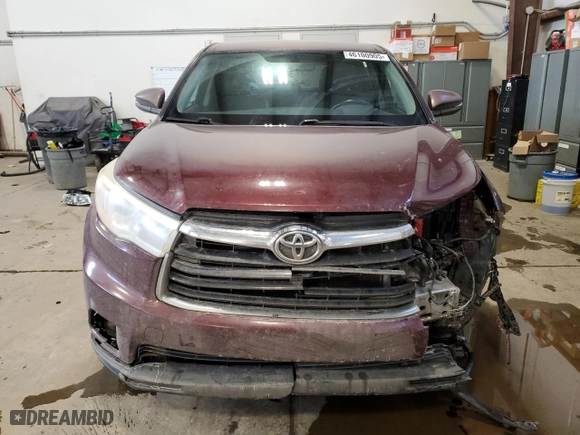 2015 Toyota Highlander LE with VIN 5TDBKRFH7FS181785, listed as a Copart auction lot 46100905 with 326,520 mi miles and Salvage Title. Bid and sale history available at carsss.com. Image 5.