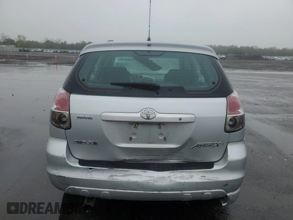 2006 Toyota Matrix STD z VIN 2T1LR32E06C563125, wystawiony jako Copart lot #55683475 z przebiegiem 174 891 mil mil oraz Tytuł czysty. Historia ofert i sprzedaży dostępna na DreamBid. Obrazek 6.