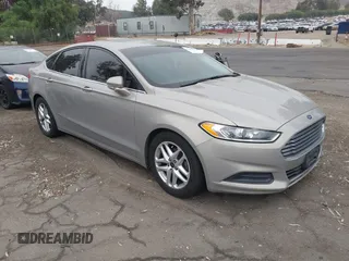 2015 Ford Fusion SE z VIN 3FA6P0H73FR170441, wystawiony jako IAAI lot #42791419 z przebiegiem 128 531 mil mil oraz . Historia ofert i sprzedaży dostępna na DreamBid. Obrazek 1.