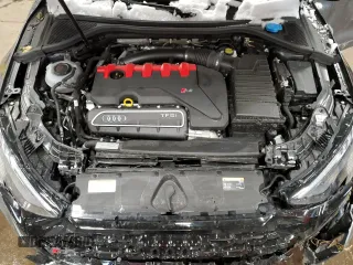 2024 Audi RS 3 z VIN WUAG4DGY0RA910988, wystawiony jako Copart lot #85819284 z przebiegiem 6825 mil mil oraz Szkody całkowita. Historia ofert i sprzedaży dostępna na DreamBid. Obrazek 11.