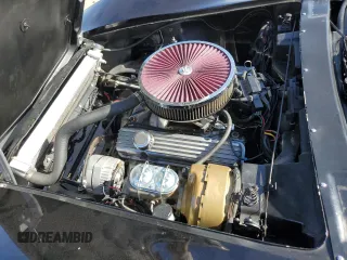 1977 Chevrolet Corvette with VIN 1Z37L7S412823, listed as a Copart auction lot 82405174 with 9,206 mi miles and Clean title. Bid and sale history available at DreamBid. Image 11.