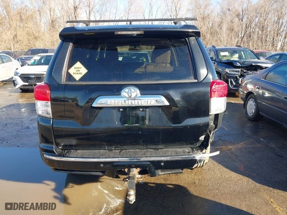 2011 Toyota 4Runner Trail with VIN JTEBU5JR0B5066010, listed as a IAAI auction lot 41640144 with 300,349 mi miles. Bid and sale history available at carsss.com. Image 17.
