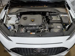 2021 Hyundai Kona SE z VIN KM8K12AA5MU691612, wystawiony jako Copart lot #56433625 z przebiegiem 85 499 mil mil oraz Szkoda całkowita • Salvage title. Historia ofert i sprzedaży dostępna na DreamBid. Obrazek 12.