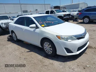 2012 Toyota Camry L z VIN 4T1BF1FK7CU569457, wystawiony jako IAAI lot #42257949 z przebiegiem 185 651 mil mil oraz . Historia ofert i sprzedaży dostępna na DreamBid. Obrazek 1.
