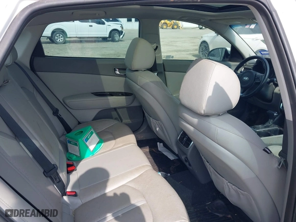 2016 Kia Optima EX with VIN 5XXGU4L38GG013197, listed as a IAAI auction lot 42125301 with 110,128 mi miles. Bid and sale history available at carsss.com. Image 8.