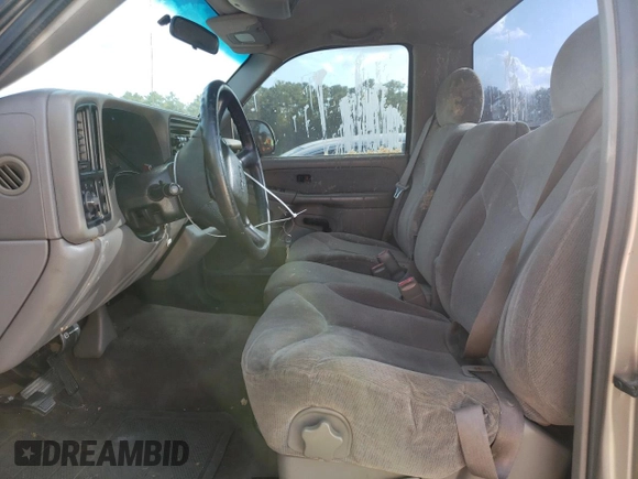 2000 GMC New Sierra 1500 SLE with VIN 1GTEC14T0YE377935, listed as a Copart auction lot 74091684 with 255,760 mi miles and Salvage Title. Bid and sale history available at carsss.com. Image 7.