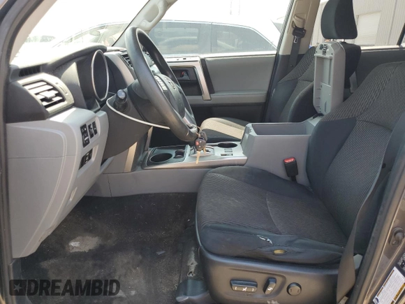 2011 Toyota 4Runner SR5 with VIN JTEZU5JR0B5021177, listed as a Copart auction lot 62364015 with 152,861 mi miles and Clean title. Bid and sale history available at DreamBid. Image 7.
