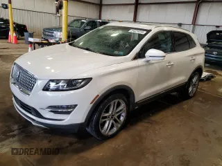 2019 Lincoln MKC Reserve with VIN 5LMCJ3D95KUL52225, listed as a Copart auction lot 54024095 with 52,231 mi miles and Salvage title. Bid and sale history available at DreamBid. Image 1.