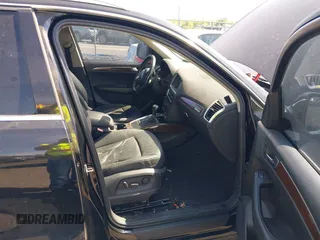 2009 Audi Q5 Premium Plus z VIN WA1KK78R59A051073, wystawiony jako IAAI lot #42236018 z przebiegiem 184 243 mil mil oraz . Historia ofert i sprzedaży dostępna na DreamBid. Obrazek 5.