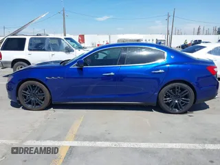 2016 Maserati Ghibli S Q4 z VIN ZAM57RTA3G1190645, wystawiony jako IAAI lot #42028150 z przebiegiem 43 461 mil mil oraz . Historia ofert i sprzedaży dostępna na DreamBid. Obrazek 14.