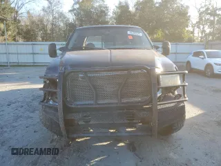 1999 Ford Super Duty F-250 XL with VIN 1FTNW21S4XEE54748, listed as a Copart auction lot 41395325 with 298,200 mi miles and Salvage Title. Bid and sale history available at carsss.com. Image 5.