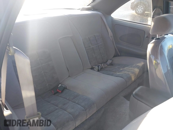1997 Ford Thunderbird LX z VIN 1FALP62W9VH102330, wystawiony jako IAAI lot #41625557 z przebiegiem 48 826 mil mil oraz . Historia ofert i sprzedaży dostępna na DreamBid. Obrazek 8.