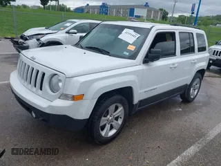 2016 Jeep Patriot Sport с VIN 1C4NJPBB5GD536617, выставлен на аукционе IAAI как лот 42151443 с пробегом 218 608 миль миль и . История ставок и продаж доступна на DreamBid. Изображение 18.