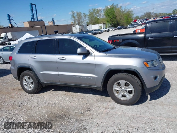 2016 Jeep Grand Cherokee Laredo z VIN 1C4RJFAG0GC384227, wystawiony jako IAAI lot #41995947 z przebiegiem 155 276 mil mil oraz . Historia ofert i sprzedaży dostępna na DreamBid. Obrazek 13.