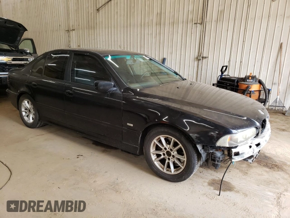 2001 BMW 5 Series 530iA with VIN WBADT63461CF04935, listed as a Copart auction lot 61252214 with 186,050 mi miles and Salvage Title. Bid and sale history available at carsss.com. Image 4.