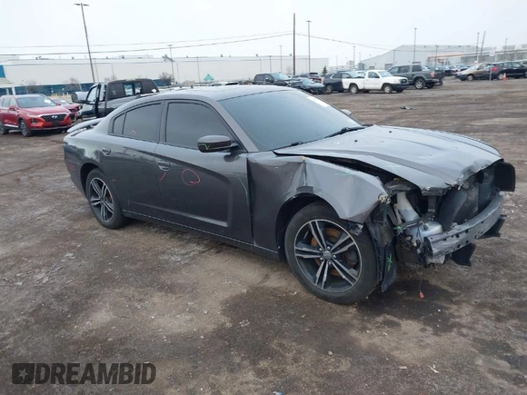 2014 Dodge Charger SXT with VIN 2C3CDXJG6EH372066, listed as a IAAI auction lot 41975705 with 112,672 mi miles. Bid and sale history available at carsss.com. Image 1.