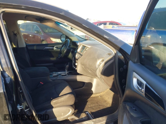 2014 Nissan Pathfinder SL with VIN 5N1AR2MM7EC718018, listed as a IAAI auction lot 41491505 with 153,343 mi miles and . Bid and sale history available at carsss.com. Image 5.