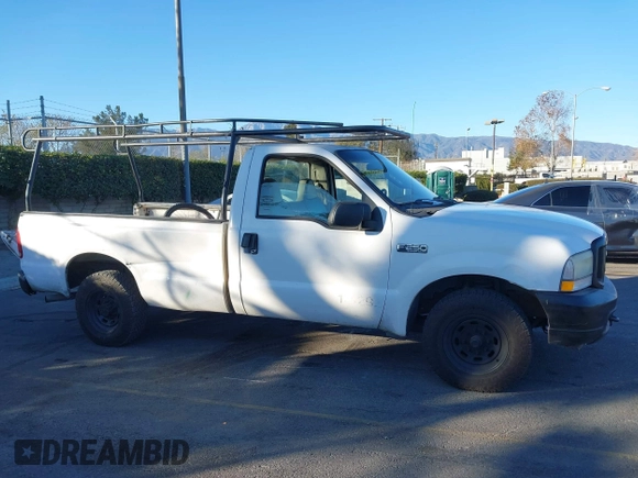 2004 Ford Super Duty F-250 XL with VIN 1FTNF20L54EC99861, listed as a IAAI auction lot 41301229 with 320,407 mi miles. Bid and sale history available at carsss.com. Image 12.