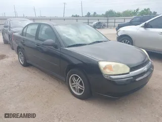 2005 Chevrolet Malibu with VIN 1G1ZS52F05F257303, listed as a IAAI auction lot 42047506 with 204,542 mi miles. Bid and sale history available at carsss.com. Image 1.