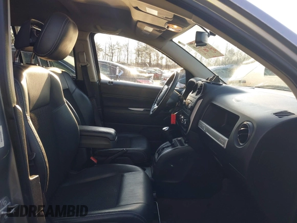 2016 Jeep Compass High Altitude Edition with VIN 1C4NJDEBXGD780502, listed as a IAAI auction lot 41478069 with 160,200 mi miles. Bid and sale history available at carsss.com. Image 5.