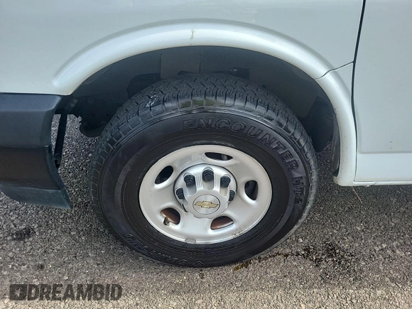 2022 Chevrolet Express Cargo with VIN 1GCWGAFP1N1185077, listed as a IAAI auction lot 42621028 with 85,739 mi miles and . Bid and sale history available at DreamBid. Image 26.